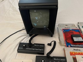 Vectrex Arcade Game System with 2 controllers, 10 games, 100% WORKING