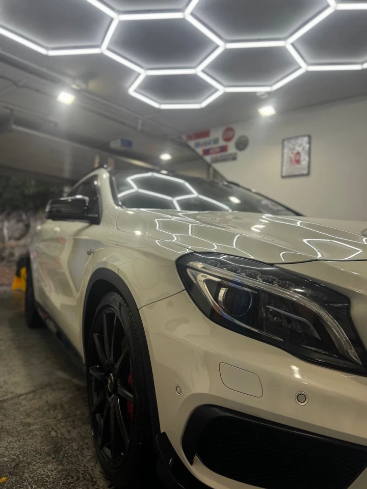 White Mercedes Benz GLA45 AMG 2016 AUTO - Image 4 of 4