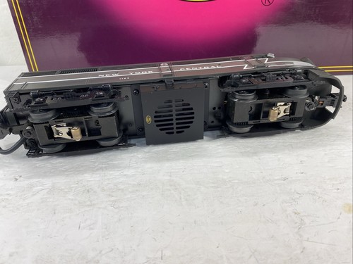 MTH 20-2333-1 New York Central Scale FA-2 ABA Diesel Set With Proto-Sound 2.0 - Picture 11 of 11