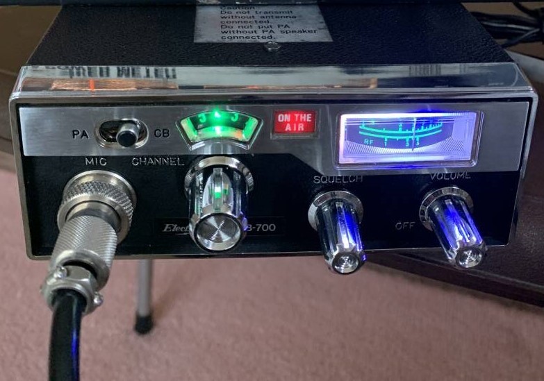Vintage CB Radio Transceiver CB-700 Morse Electrophonic with