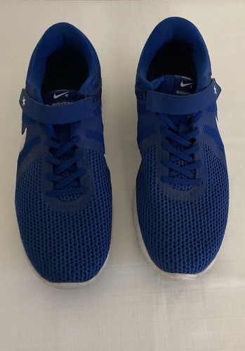 nike revolution 4 flyease women's running shoe