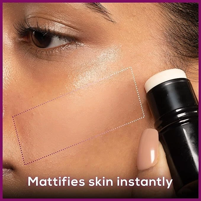 RENEE Sucker Oil Pulling Primer Stick 5gm, Instantly Mattifies & Smoothens Skin - Image 3 of 4