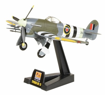 Easy Model PKEA33305 Typhoon Mk IB R.A.F. D Day Bachmann Exclusive