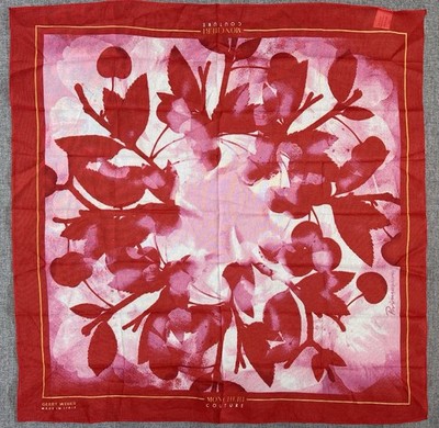 Gerry Weber Vintage ''MON CHERI COUTURE'' 19''x 19'' Red Pink Made in Italy Scarf