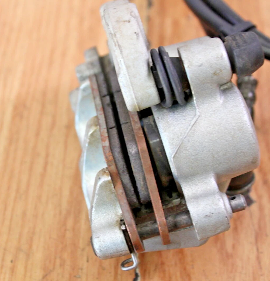 2005 Husqvarna TE450 前刹车卡钳/主缸 — 第 3/4 张图片