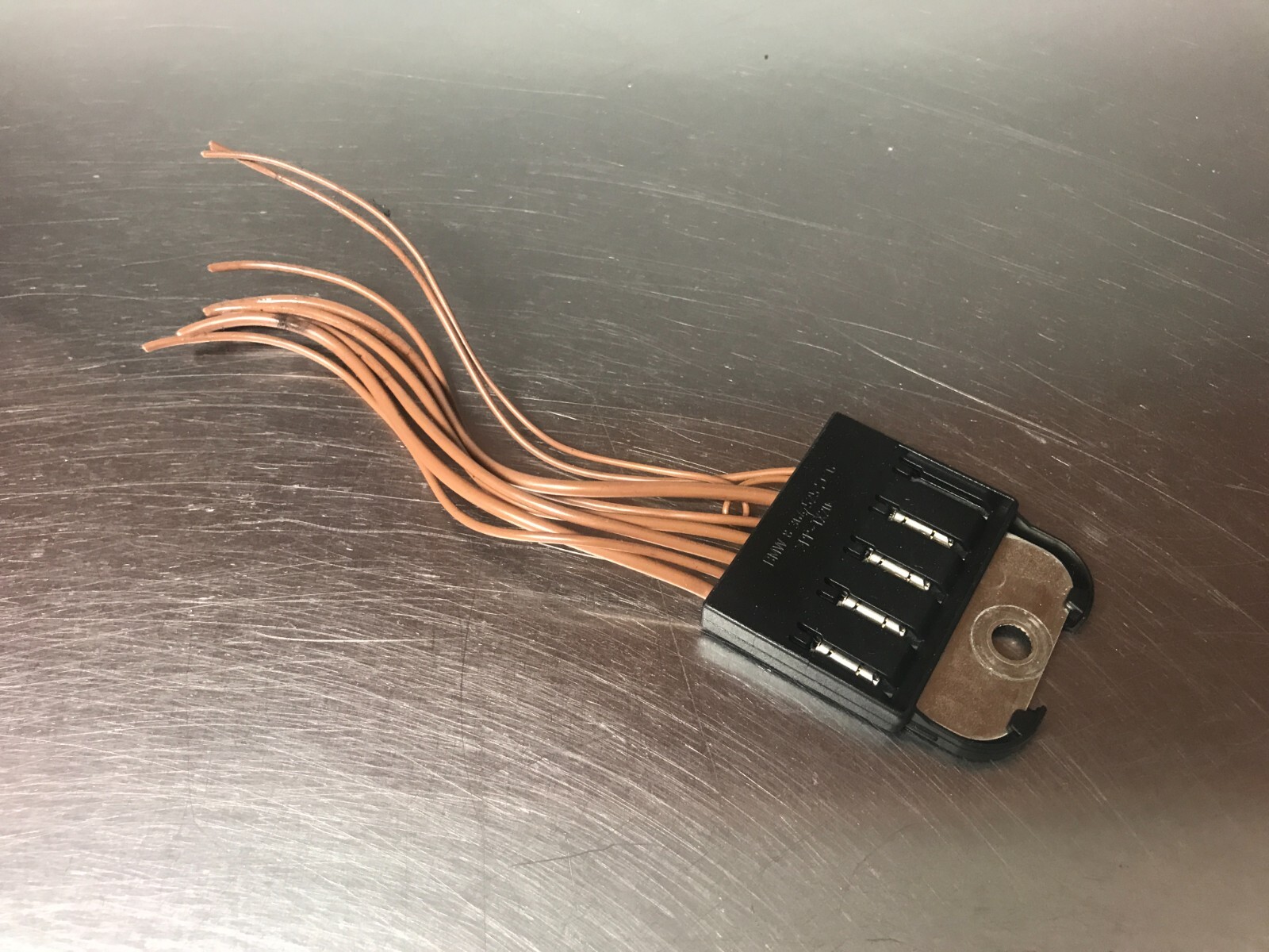 bmw 328i 528i 535i 550i negative wire cable terminal clamp loom ground 8364525