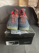 Size 11 - Nike Zoom KD 9 LMTD Unite USA Gold Medal - 843396-470