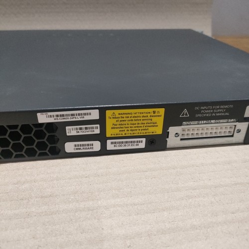 Cisco Catalyst Cisco WS-C2960X-24PS-L 24-Ports Rack Mountable Switch - Black - Zdjęcie 5 z 5