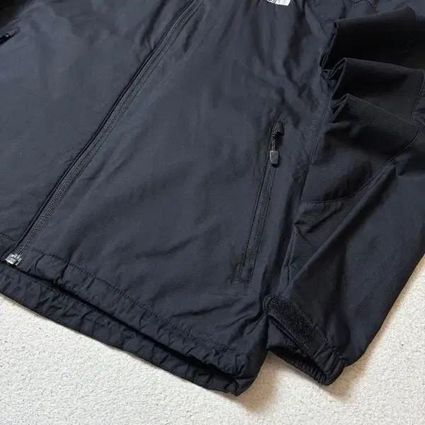 The North Face Soft Shell Technical Wind Jacket P… - image 11