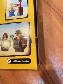 LEGO Pirates: Pirates Chess Set (40158)