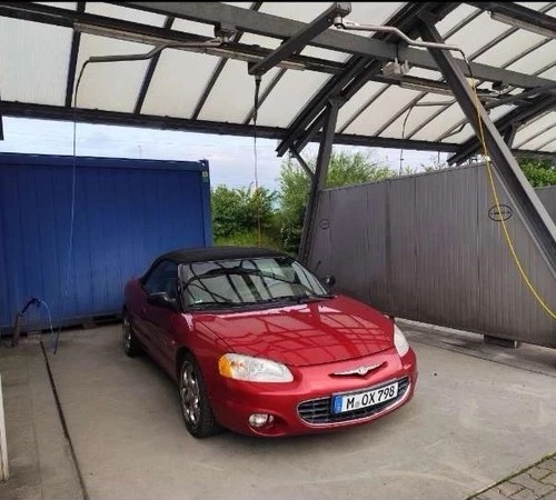 Chrysler Sebring Cabrio 2001 2.0 Farbe Rot,Vollleder Ausstattung Beige149000km