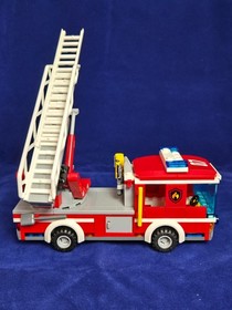 Lego City Fire Ladder Truck #60107 - Complete  see description
