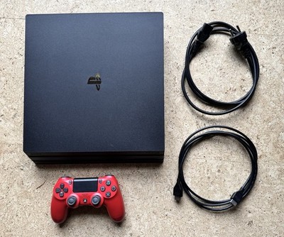 Sony PlayStation 4 Pro 1 TB PS4 mit Controller und Kabeln CUH-7016B