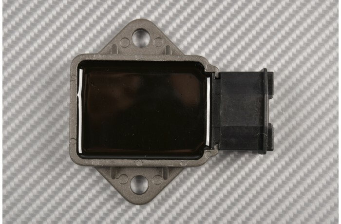 Régulateur CBR 900 RR résout les pannes de batterie sur Honda SC33 1998-1999