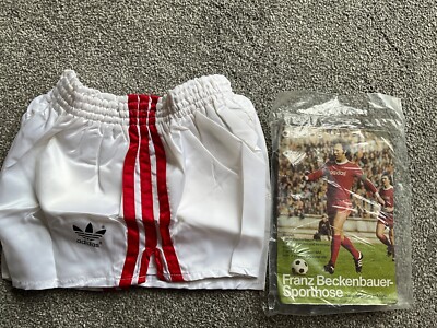 Brandneu Vintage Adidas Nylon Shorts weiß mit rotem Glanz Sprinter glänzend