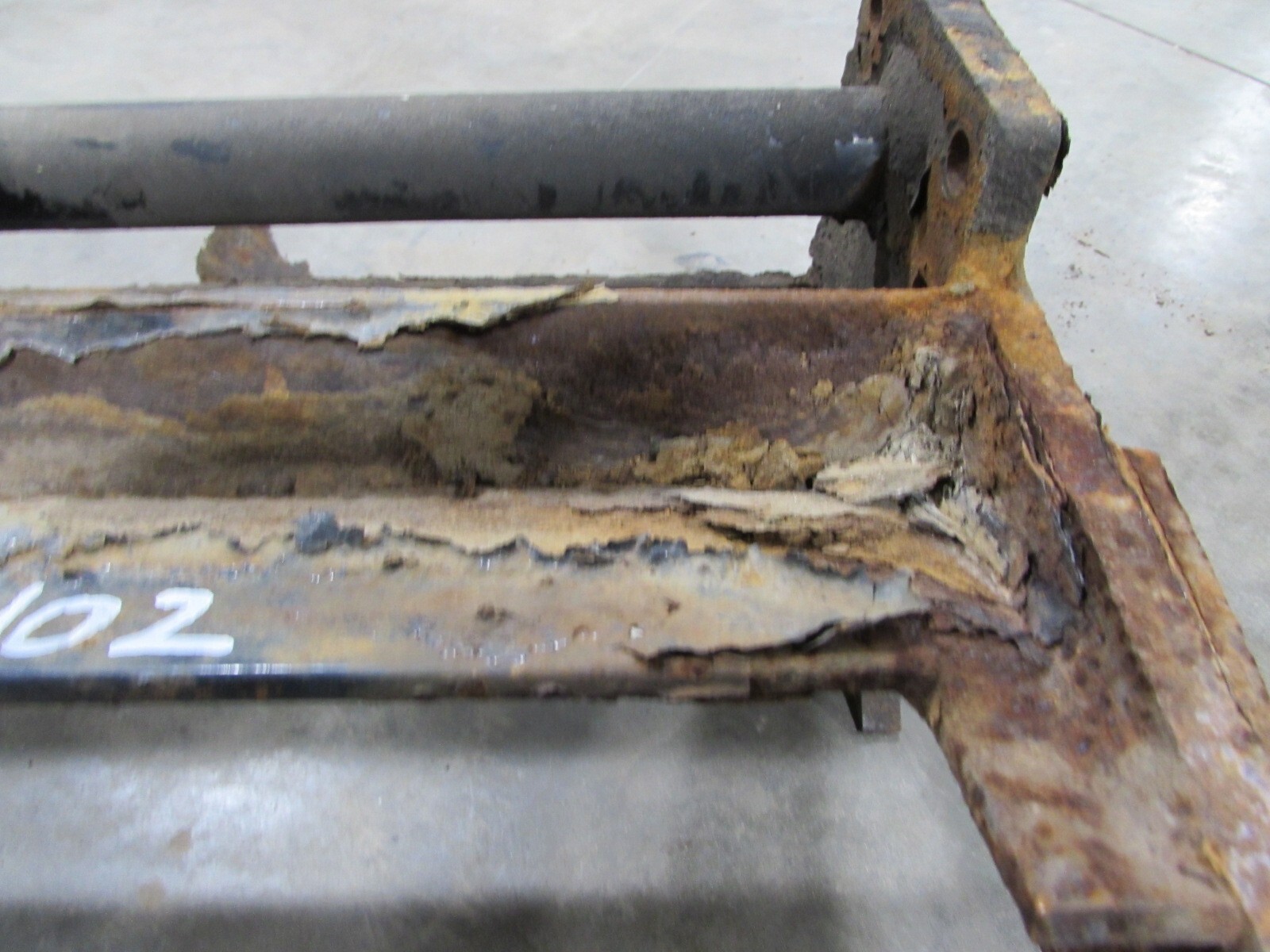 USED MEYER SNOW PLOW UNIVERSAL EZ MOUNT PLUS CLEVIS 19370 LOT PRO V