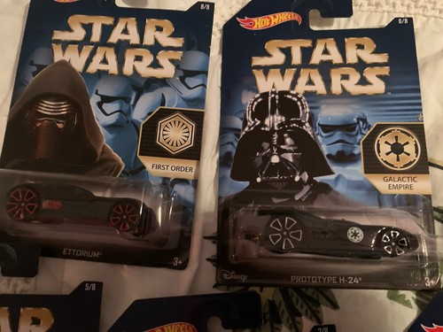 Hot Wheels 2015 Star Wars The Force Awakens Complete set 1-8 NEW NOT DISPLAYED - Picture 4 of 6