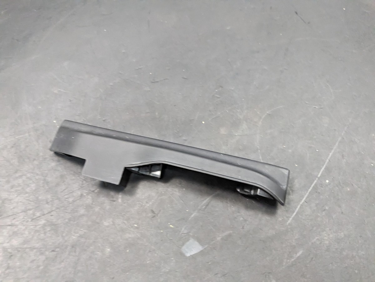 Front Left Seat Track Rail Outer Cover 2018 BMW X1 7314209 | eBay