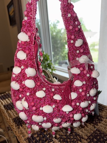 purses and handbags
