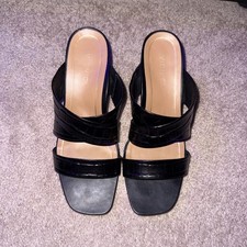 Vionic women's merlot heeled sandal Black Leather Size 8