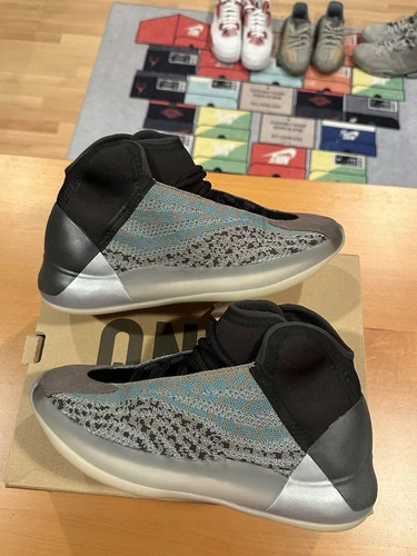 Taglia 6 Scarpe da basket Adidas Yeezy Quantum QNTM blu acqua G58864 sneaker