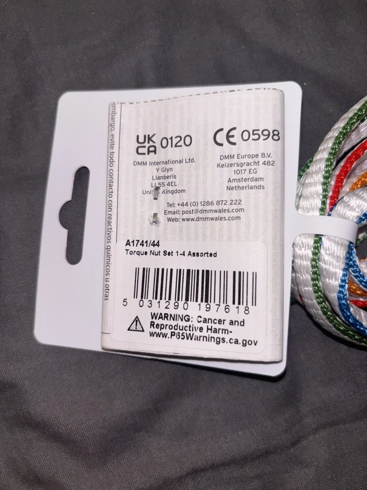 DMM Torque Nut Set Size 1-4 Traditional Rock Climbing Protection - Image 3 of 3