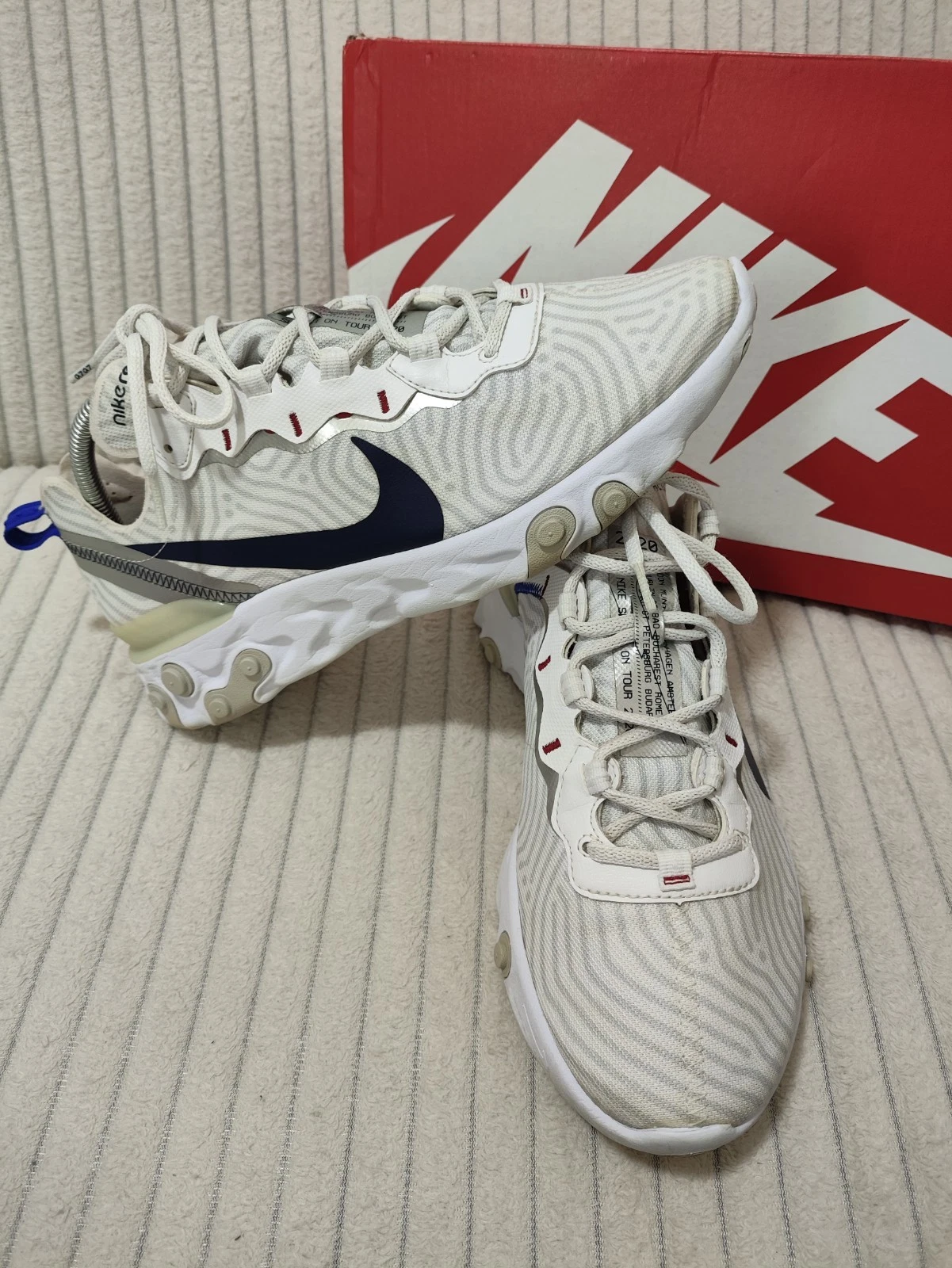 Scarpe da ginnastica uomo Nike React Element 55 bianche Midnight Navy blu brillante taglia UK 9