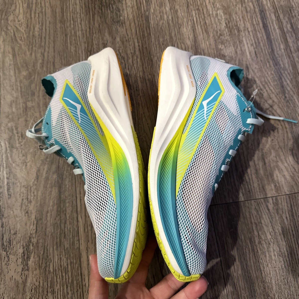 Hoka One One Unisex Cielo Road Running Sneaker Shoes, Men  display picture 3