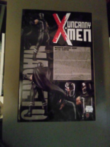 Magneto Statue - Picture 2 of 2