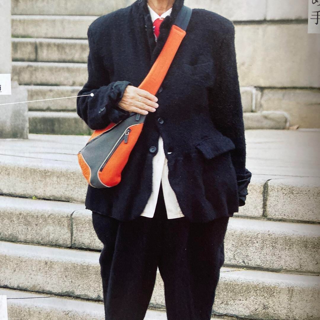 バッグ 1990s vintage MIU MIU archive body bag Miu Miu Body Bag 90s Vintage Archive Y2K Orange Nylon Stylish