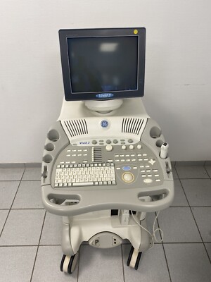 Ultraschallgerät GE Vivid 3 mit GE Cardio-Sonde 3S / 6 Monate Garantie