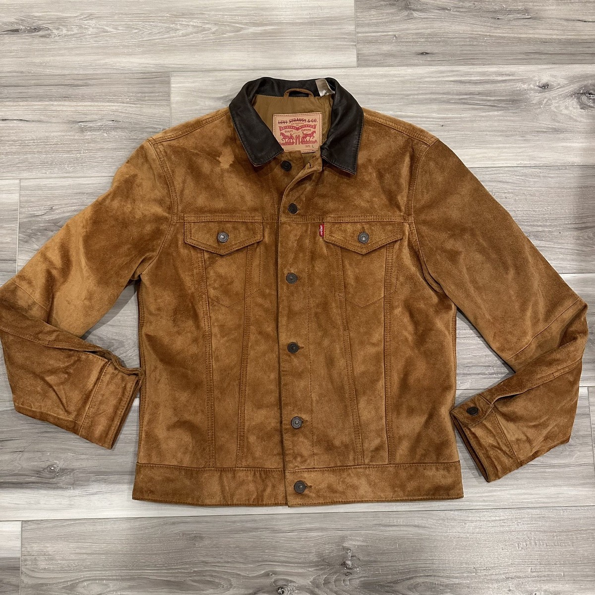 LEVI'S® LEATHER SUEDE TRUCKER JACKET Levi's Suede Rough out Type 3 Trucker Jacket w Leather Collar L