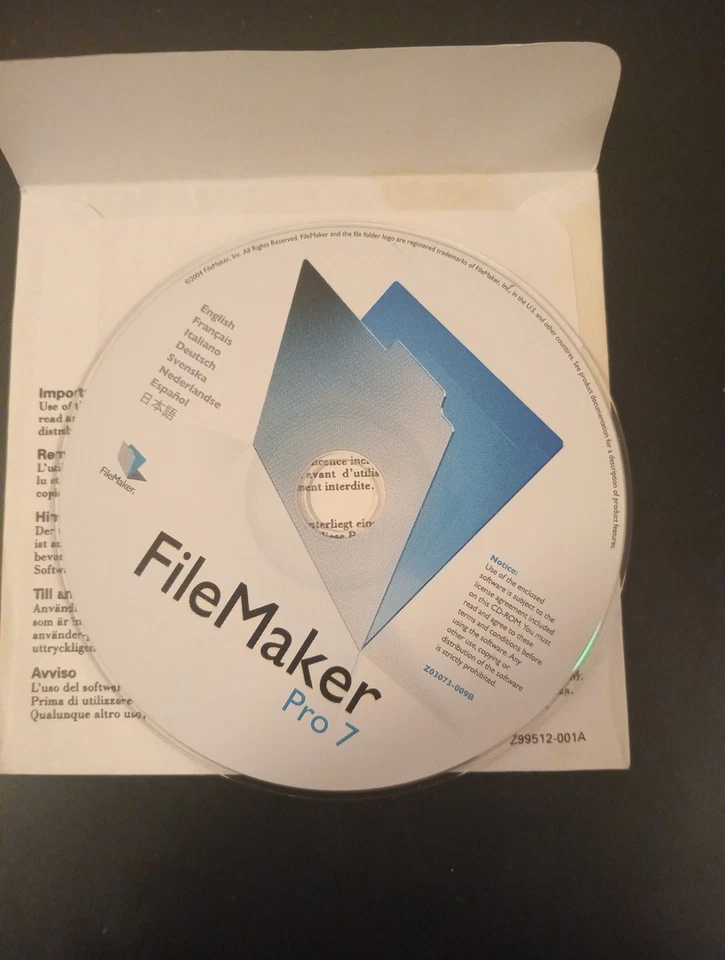 FileMaker Pro 7 Upgrade Win/Mac 5 Licenses Included. W/ Box, 5 keys, manual - Image 3 of 4