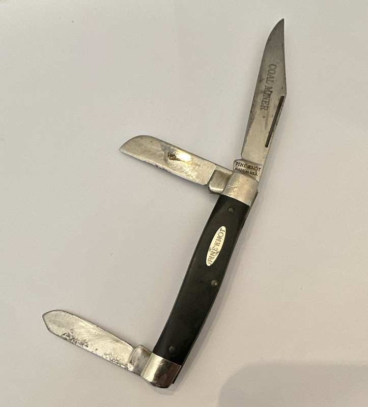 Vintage Pine Knot USA Coal Miner 3 Blade Pocket Knife PAT 3,317,996