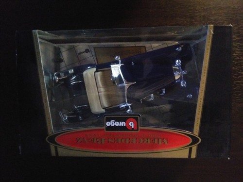 1/20 Burago 1936 Mercedes-Benz 500 K Roadster Navy Blue Special Collection 1:20 - Picture 5 of 8