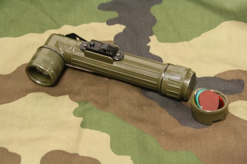 US Army Style AA mini Right Angle Military Torch Flashlight with filters - Green - Picture 3 of 5