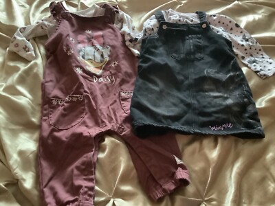 2 x Primark Disney Daisy & Minnie Mouse Denim Latzhose T-Shirt Sets 12-18 Monate