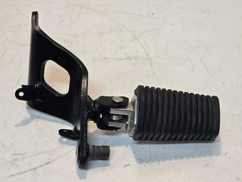 Right Front Footrest Peg Assembly for Yamaha XVS650 | 4VR-2740-00-00