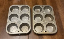 2 Pc Set Muffin Pan by Cooking Concepts  6 Cup - Used