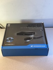 Sennheiser XS Wireless 1 Vocal Set XSW 1-825 Barely Used Excellent Condition