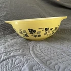 Vintage Pyrex GOOSEBERRY Black on Yellow Cinderella Bowl large 4 QT #444