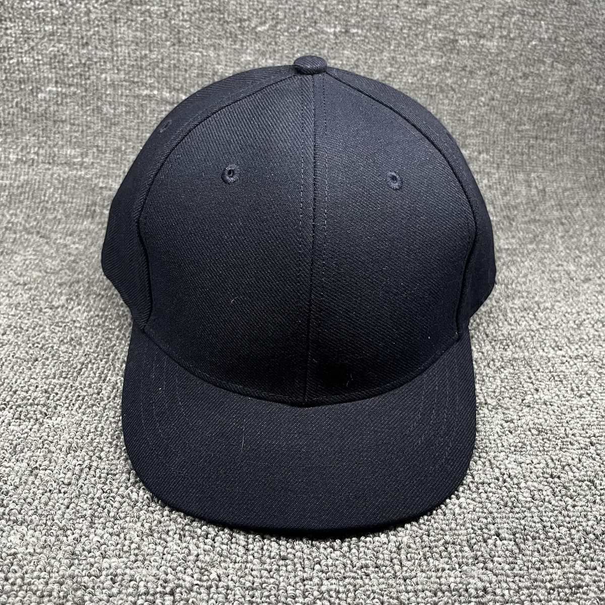 Richardson 585 Pro Model Black Flat Brim R-Flex Fitted Baseball Cap Blank
