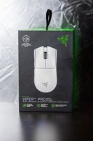 Razer Viper V3 Pro Wireless Gaming Mouse - White Edition Brand New 