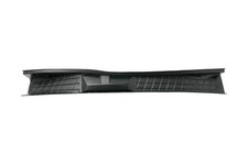 Holden Commodore Plenum Chamber / Air Deflector VB VC VH - 90046713