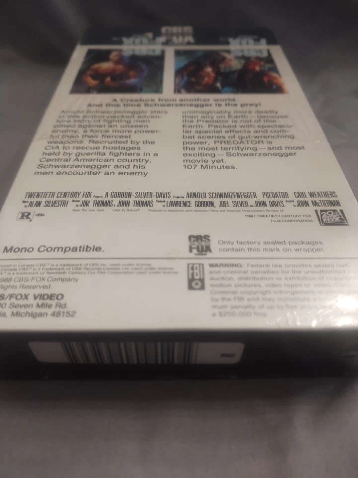 1988 Predator VHS Sealed White CBS Fox Watermark Schwarzenegger  - Image 3 of 4