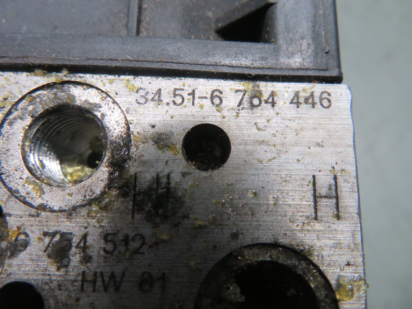 BMW 7 SERIES E65 E66 ABS PUMP CONTROL MODULE ECU 6764446 0265225007