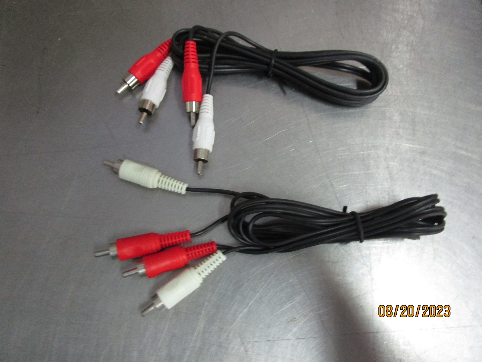 2 - 60" Audio 2 RCA Male to 2 RCA Male Red & White