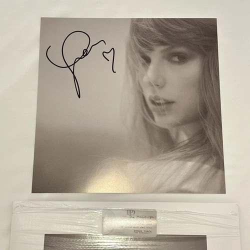 The Tortured Poets Department Vinyl Signed Photo Insert w Heart - Taylor Swift