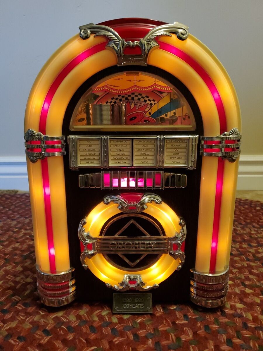 Vintage Limited Edition Jukebox Crosley CR-11 Radio and Vintage Limited Edition Jukebox Crosley CR-11 Radio and