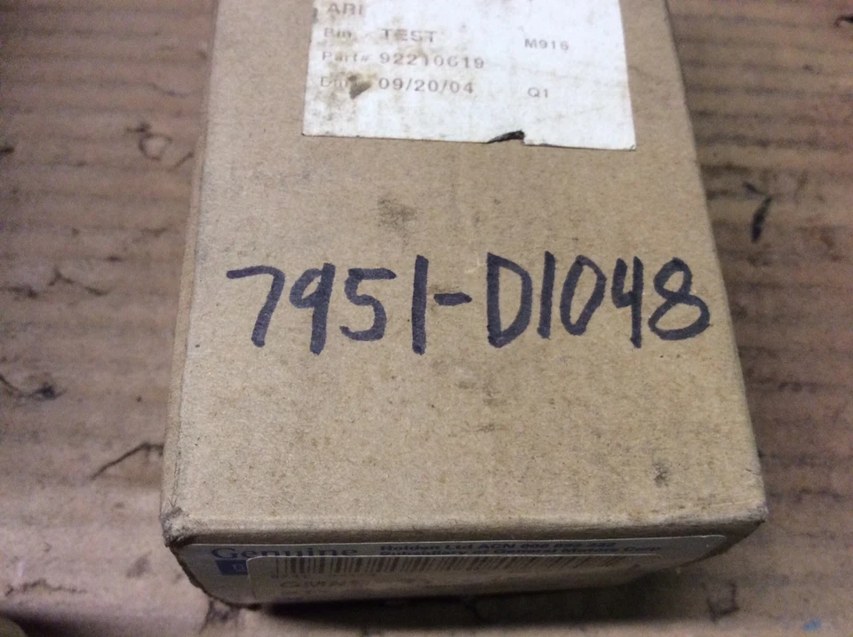 Nuevas pastillas de freno de disco traseras de fábrica OEM AC Delco GM 92210619 Foto 3 de 4